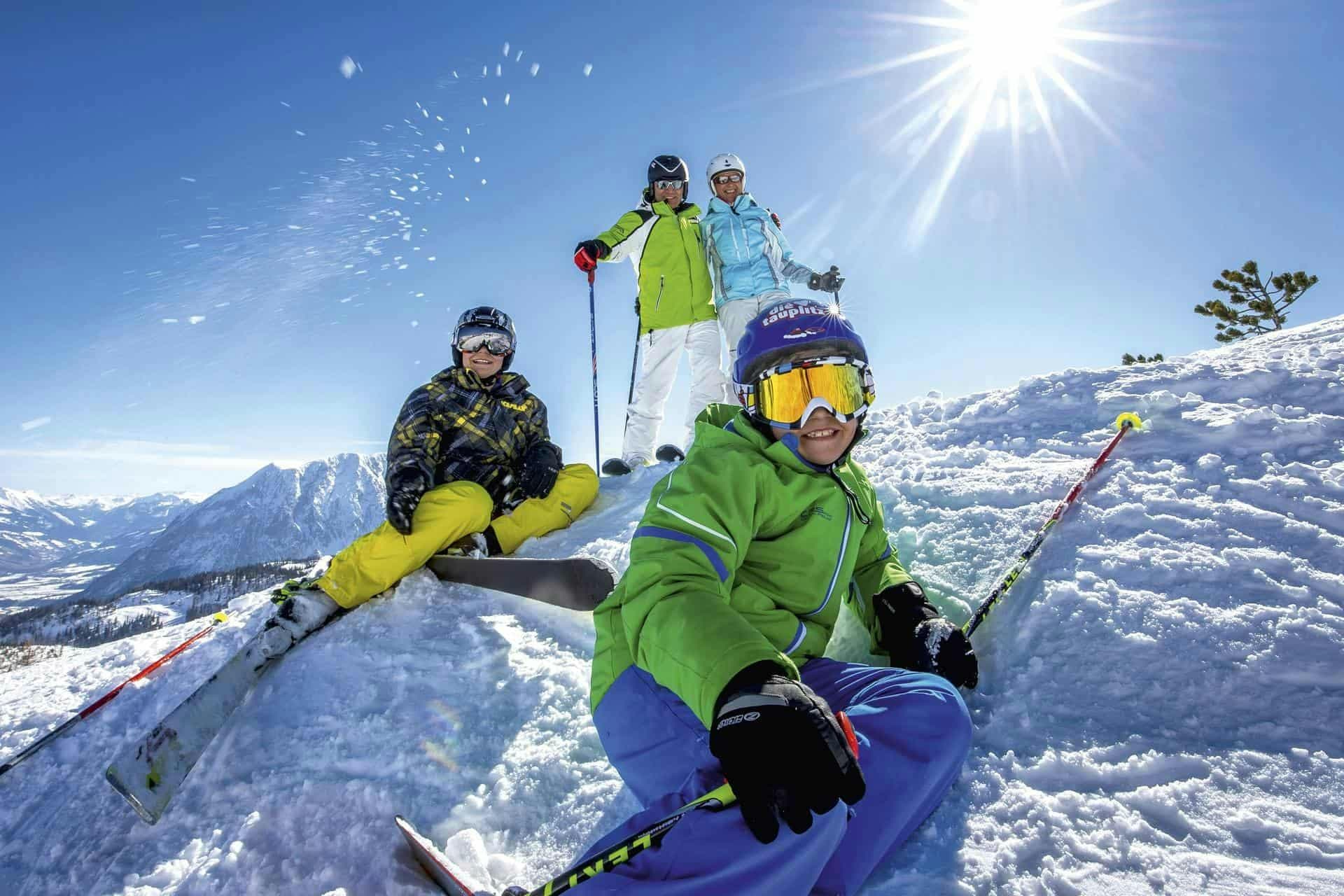 Ski, Langlauf & Pistengaudi - Wintersport im Salzkammergut